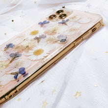 Load image into Gallery viewer, Mixed Flowers Transparent Phone Cover