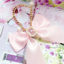 Load image into Gallery viewer, Pearly Bows - Pink Phone/Bag Charm