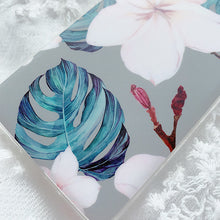 Load image into Gallery viewer, Flower Print Pale Green Phone Cover
