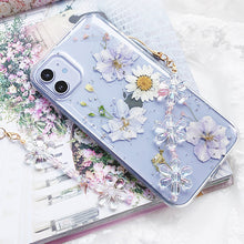 Load image into Gallery viewer, Shine Flowers Beaded Phone Charm
