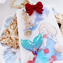 Load image into Gallery viewer, Sea of Love I Card Holder
