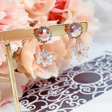 Load image into Gallery viewer, Flower Gems Earring

