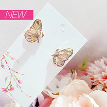 Load image into Gallery viewer, Butterfly Twinkle Earring
