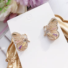 Load image into Gallery viewer, Butterfly Twinkle Earring
