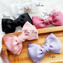 Load image into Gallery viewer, Rosie Bows - Phone Charm
