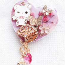 Load image into Gallery viewer, Heart Shaped Cat Wink! Phone Grip
