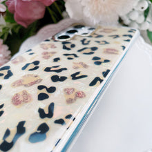 Load image into Gallery viewer, Leopard Print Phone Cover
