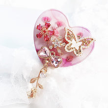 Load image into Gallery viewer, Butterfly Blush Heart Shaped Phone Grip

