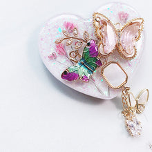 Load image into Gallery viewer, Butterfly Glitters Heart Shaped Phone Grip
