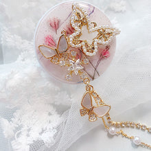 Load image into Gallery viewer, Butterfly Pearls Phone Grip
