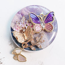 Load image into Gallery viewer, Butterfly Paradise Phone Grip
