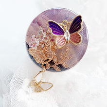 Load image into Gallery viewer, Butterfly Paradise Phone Grip
