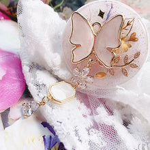 Load image into Gallery viewer, The Big Butterfly Phone Grip
