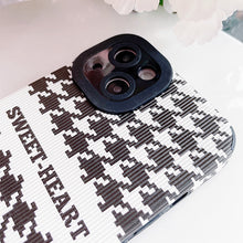 Load image into Gallery viewer, SweetHeart Checks Phone Cover

