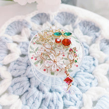 Load image into Gallery viewer, Red Berry Christmas I Phone Grip
