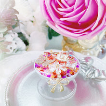 Load image into Gallery viewer, Sweetheart Glitters II Phone Grip
